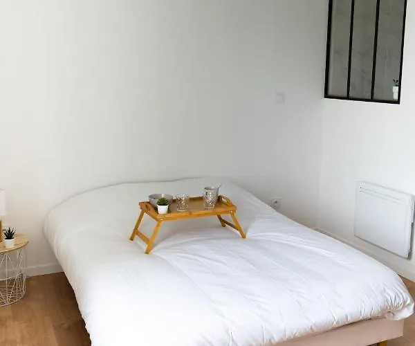 Calme & Confort Avec Parking Prive A *